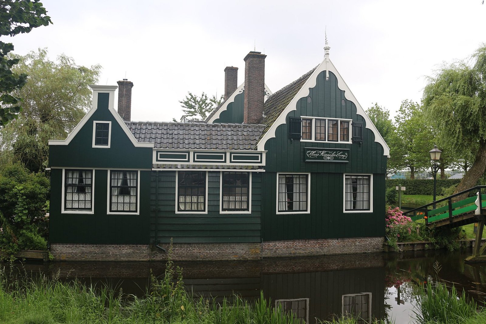 Amsterdam - Newcastle