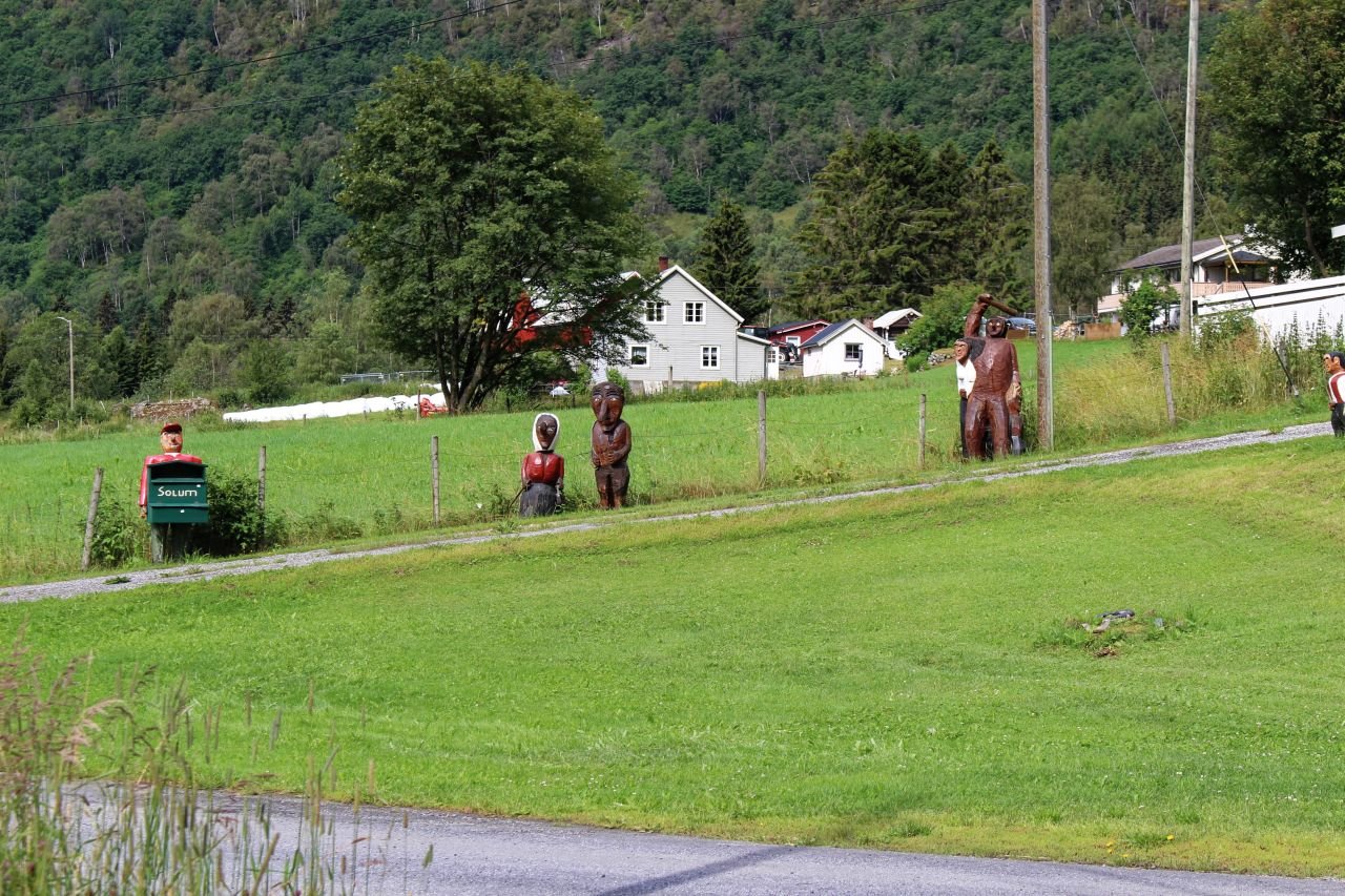 Laerdal - Steinklepp - Tyin