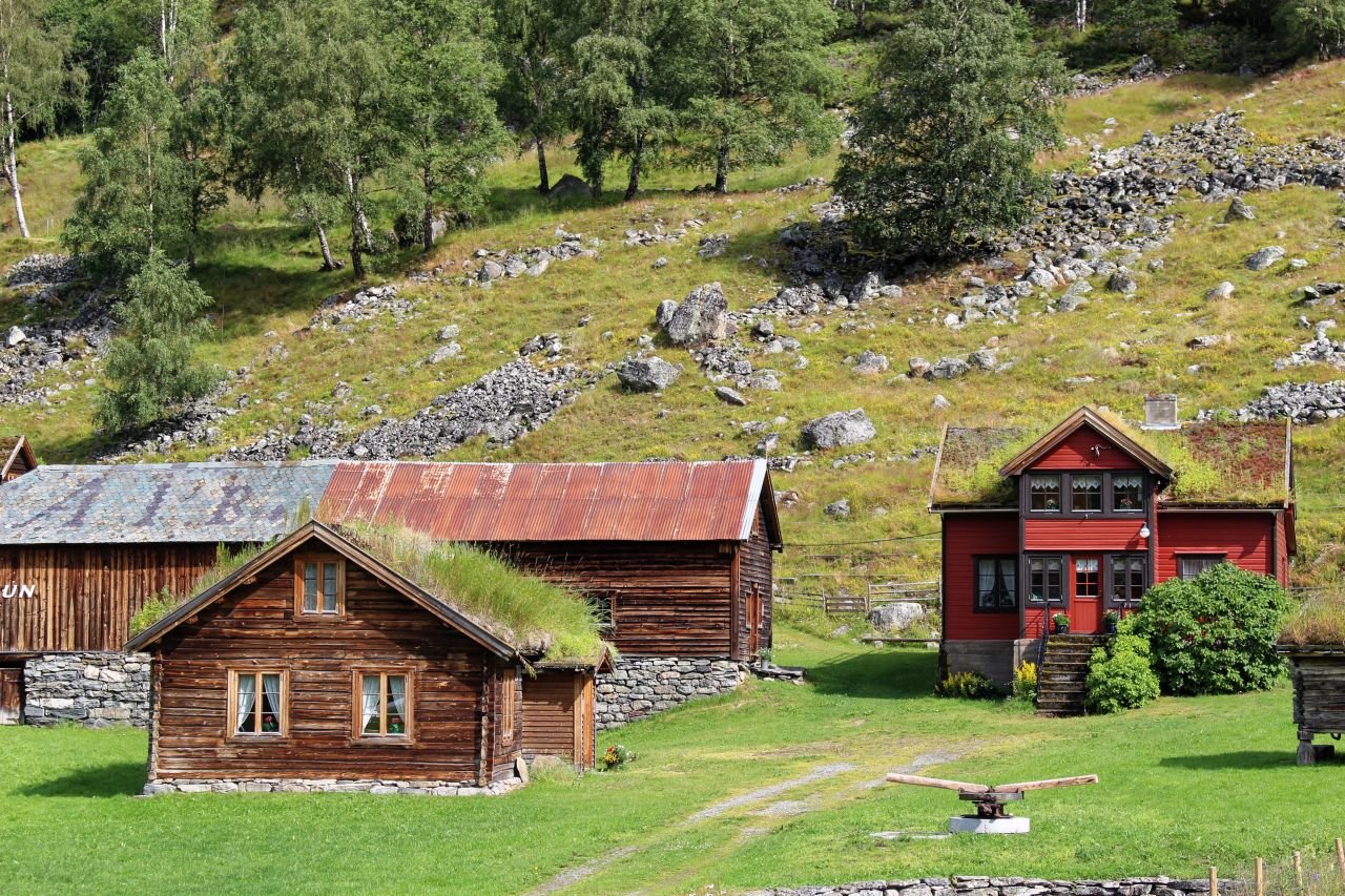 Laerdal - Steinklepp - Tyin
