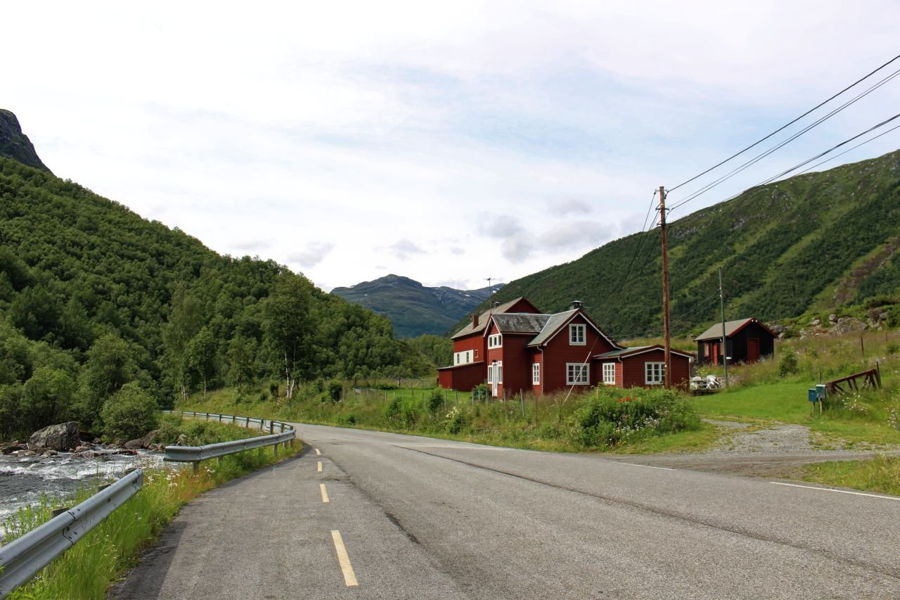 Laerdal - Steinklepp - Tyin