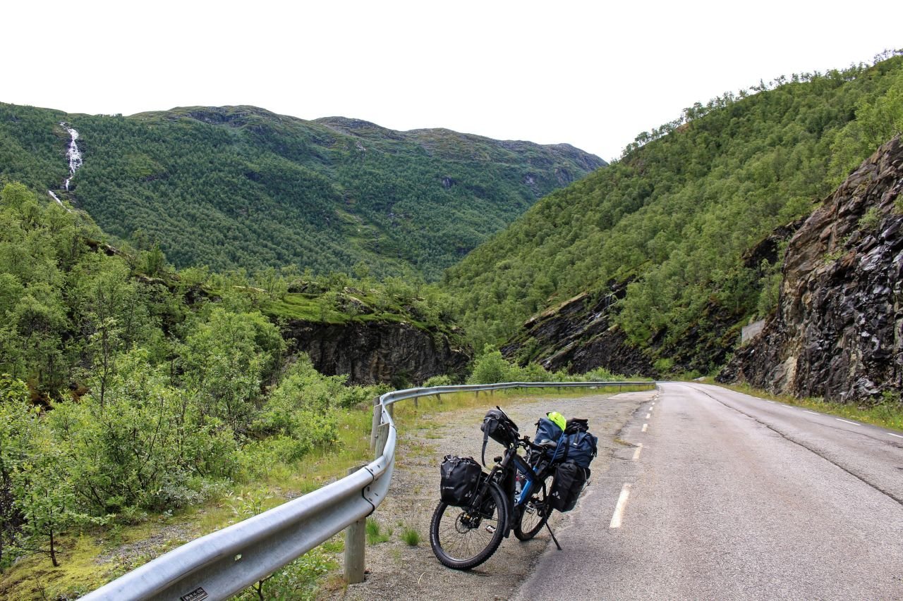 Laerdal - Steinklepp - Tyin