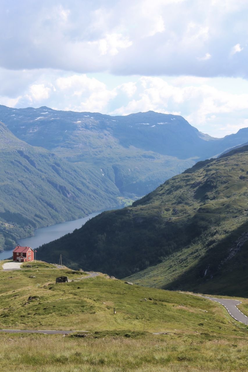 Odda - Röldal - Hjelmeland