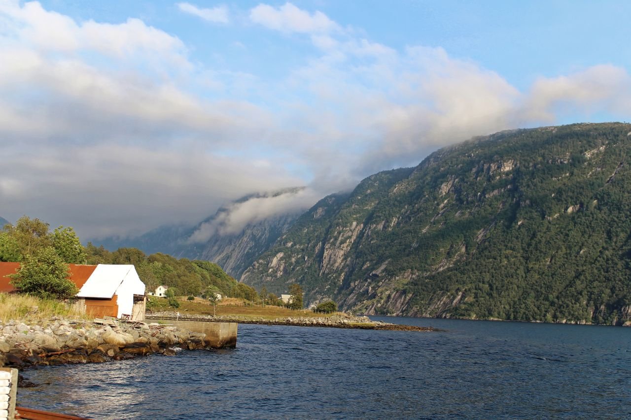 Odda - Röldal - Hjelmeland